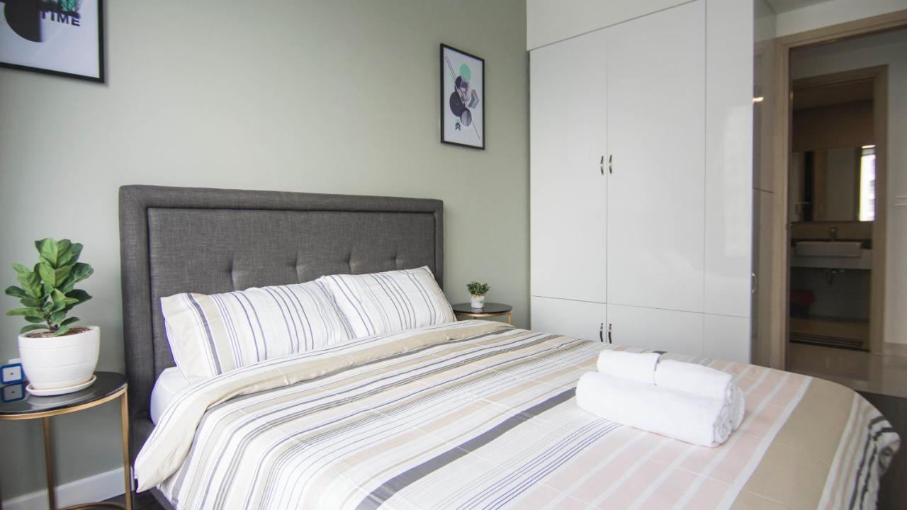 Saigon 9 - Rivergate Residence Infinity Pool Хошимин Екстериор снимка